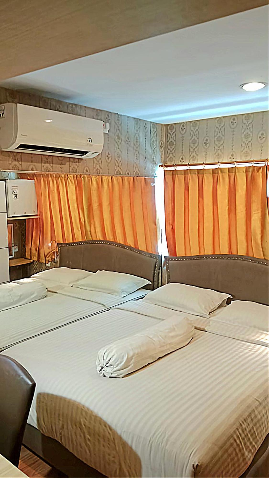 Maxi Mangga Dua Ancol Jakarta