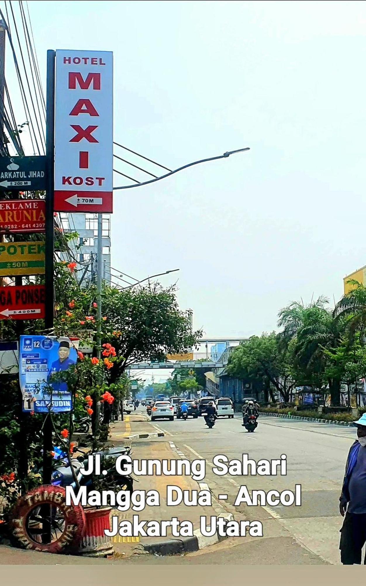 Hotel Maxi Mangga Dua Ancol